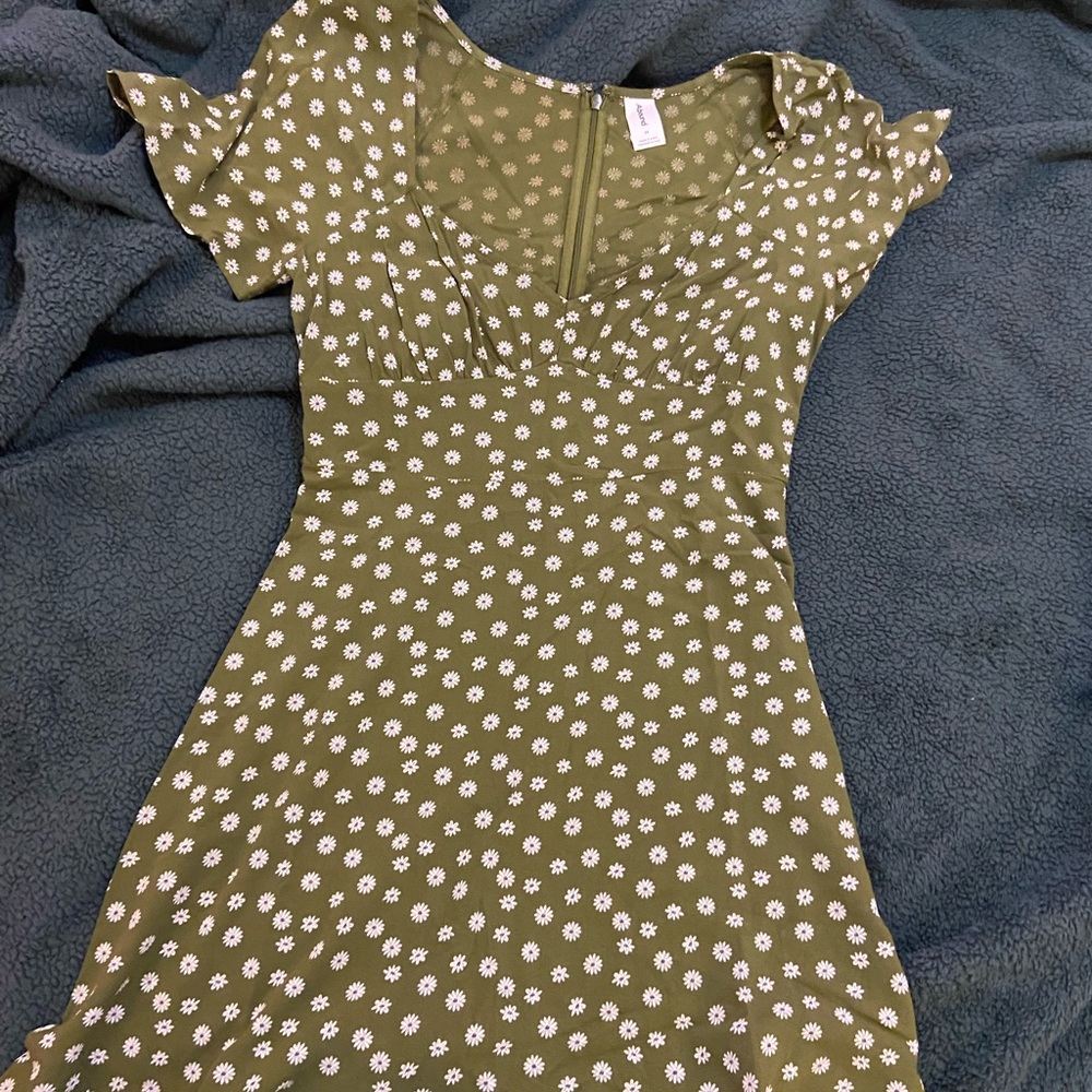 Mini green floral dress NWT